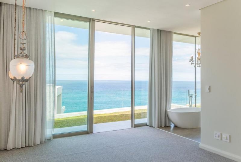 5 Bedroom Property for Sale in Pinnacle Point Golf Estate Western Cape